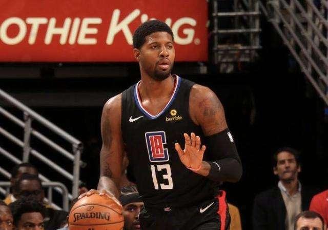 亚冬会的扩 亚冬会的扩