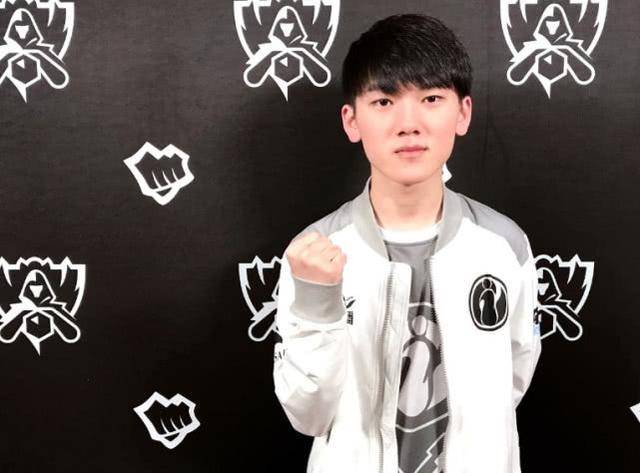 同样表现稳 同样表现稳